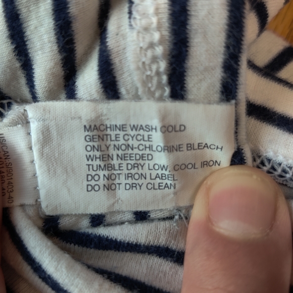 Gap Striped Tank Top Stretch Size Medium - Picture 5 of 6